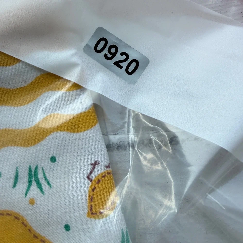 Vintage Kitchen Tea Towel Yellow White Polka Dot Farmhouse Chicken Duck 0920